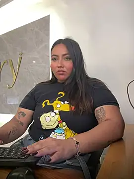 LucciaPorter online show from 01/10/26, 07:37