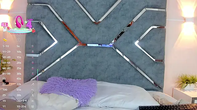 LucciaPorter online show from 02/18/26, 01:18