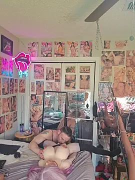 Snapshot of luvs2cumm69 chatting on 05/07/26, 04:34 luvs2cumm69 online show from 05/07/26, 04:34