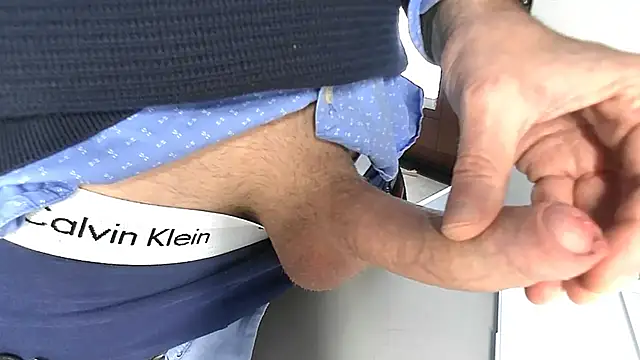 sperma tributes online show from 12/18/25, 10:32