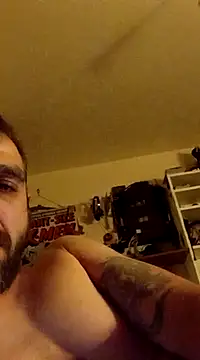 Snapshot of MaverickShamless@xh chatting on 01/16/25, 10:55 MaverickShamlessxh online show from 01/16/25, 10:55