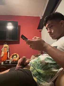 Snapshot of Magicerosxx69 chatting on 10/03/25, 08:11 Magicerosxx69 online show from 10/03/25, 08:11