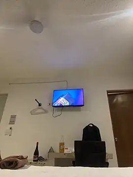 Magicerosxx69 online show from 11/28/25, 10:12