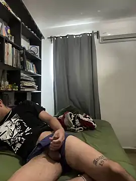 Magicerosxx69 online show from 01/17/26, 04:54