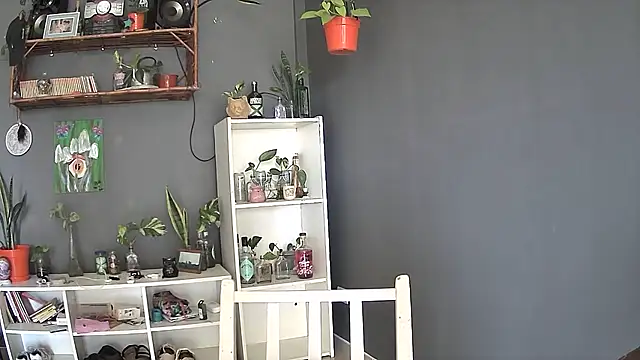 Snapshot of stupid_babybird chatting on 03/05/25, 08:32 stupid babybird online show from 03/05/25, 08:32