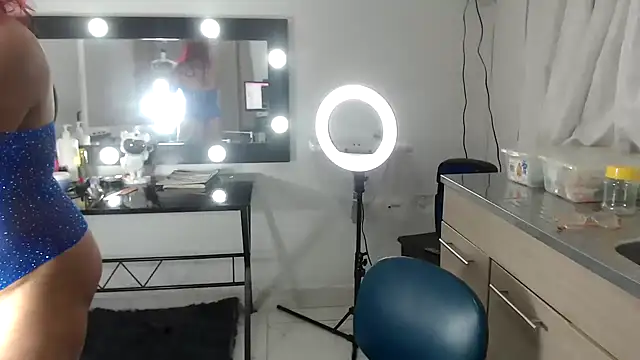 Snapshot of keyla-sensual chatting on 03/11/26, 11:22 keyla-sensual online show from 03/11/26, 11:22