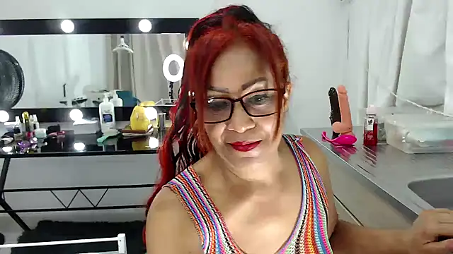 keyla-sensual online show from 05/05/26, 11:02