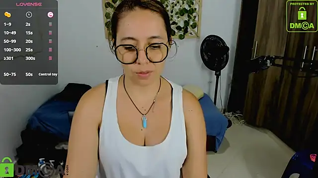 isa loves cum online show from 10/11/25, 02:22