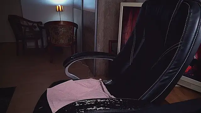 officeman7 online show from 01/04/25, 05:26