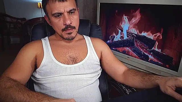 officeman7 online show from 01/09/25, 04:39