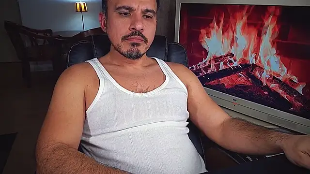 officeman7 online show from 02/07/25, 05:07