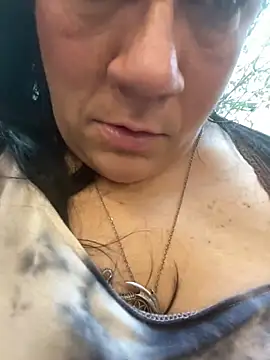 Snapshot of sexyasscougar chatting on 12/17/24, 04:00 sexyasscougar online show from 12/17/24, 04:00