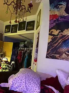 Snapshot of sexyasscougar chatting on 03/08/25, 01:25 sexyasscougar online show from 03/08/25, 01:25