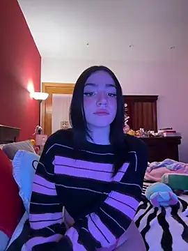 Snapshot of ShannonShanny chatting on 01/11/25, 08:43 ShannonShanny online show from 01/11/25, 08:43