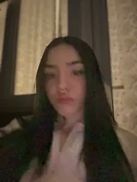 Snapshot of ShannonShanny chatting on 02/21/25, 06:48 ShannonShanny online show from 02/21/25, 06:48