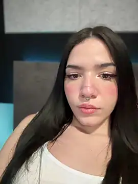 Snapshot of ShannonShanny chatting on 03/08/25, 05:22 ShannonShanny online show from 03/08/25, 05:22