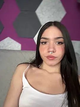 Snapshot of ShannonShanny chatting on 03/16/25, 11:38 ShannonShanny online show from 03/16/25, 11:38