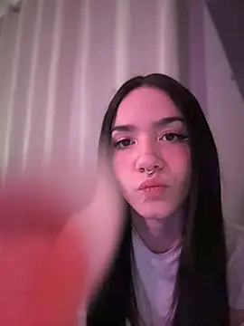 Snapshot of ShannonShanny chatting on 03/20/25, 07:35 ShannonShanny online show from 03/20/25, 07:35