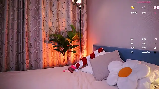 askaudrey  online show from 01/15/25, 01:52