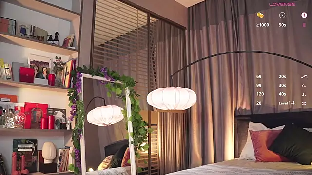 askaudrey  online show from 02/08/25, 02:05