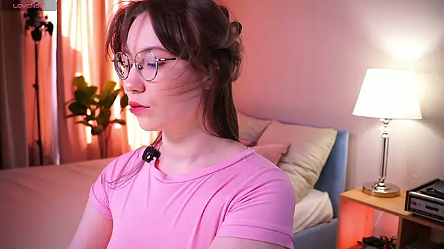 askaudrey  online show from 04/02/26, 01:31