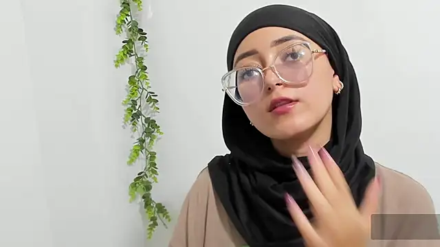 aysel elid online show from 01/07/25, 09:03