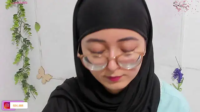 aysel elid online show from 10/07/25, 11:13