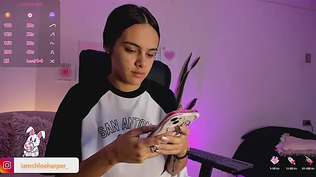 ChloeHarper  online show from 02/15/25, 12:54