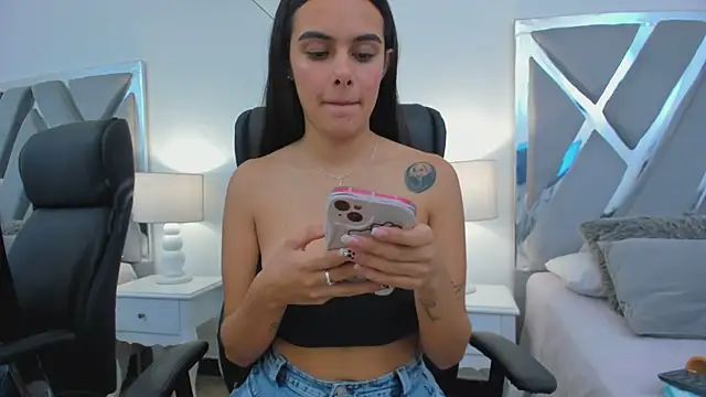 ChloeHarper  online show from 03/15/25, 03:27