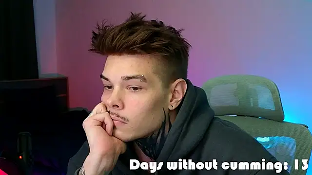 DENIS HERE online show from 02/09/26, 08:35