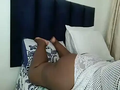 queenofrainxx online show from 01/10/25, 07:32