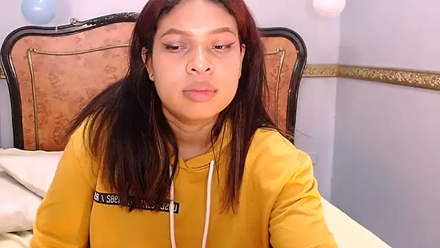 Snapshot of Naomi_Tylers chatting on 02/23/25, 12:16 Naomi Tylers online show from 02/23/25, 12:16