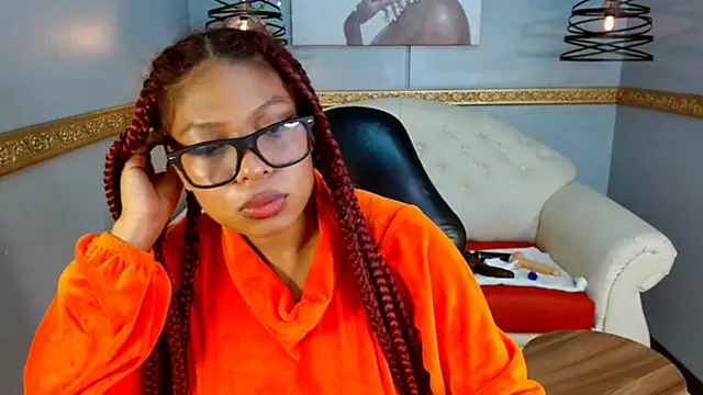 Snapshot of Naomi_Tylers chatting on 11/01/25, 10:23 Naomi Tylers online show from 11/01/25, 10:23