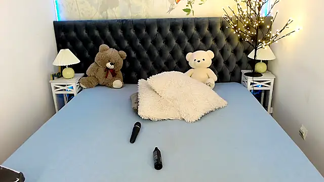 RedHeadBridget online show from 10/06/25, 05:05