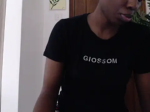 black   ghodess online show from 02/13/26, 06:53