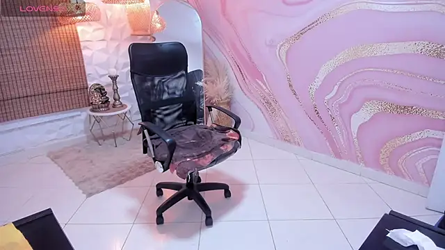 meliboobs  online show from 10/30/25, 12:23