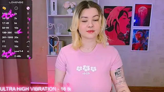 cutie mili online show from 01/29/25, 08:51