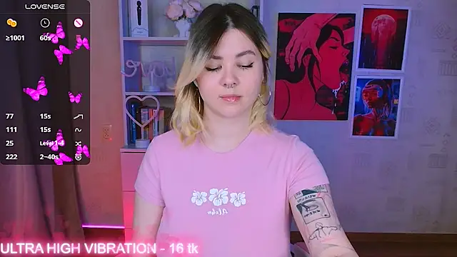 cutie mili online show from 02/10/25, 03:24