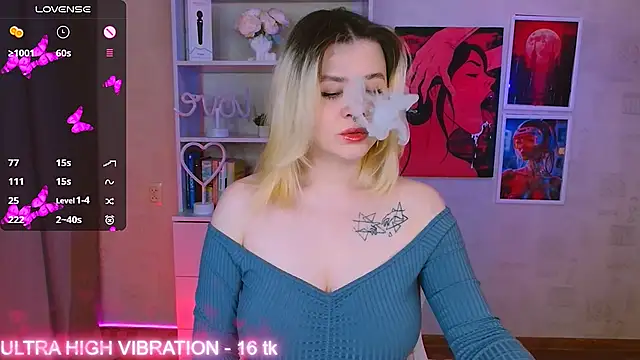 cutie mili online show from 02/14/25, 10:58