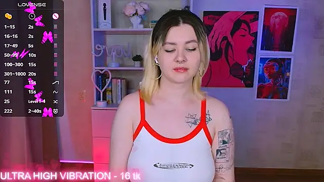 cutie mili online show from 02/18/25, 09:43