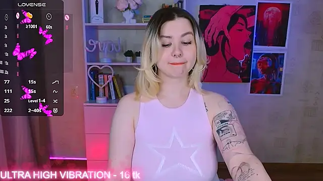 cutie mili online show from 03/03/25, 10:17