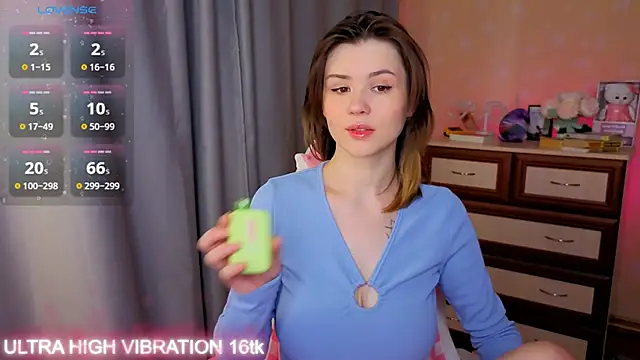 cutie mili online show from 11/01/25, 08:16