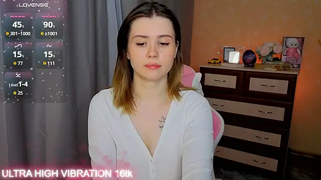 cutie mili online show from 12/03/25, 06:10