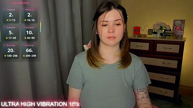 cutie mili online show from 04/25/26, 01:41