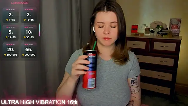 cutie mili online show from 04/27/26, 09:18