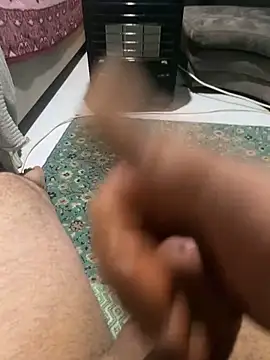 azginnn35 online show from 02/04/26, 10:47