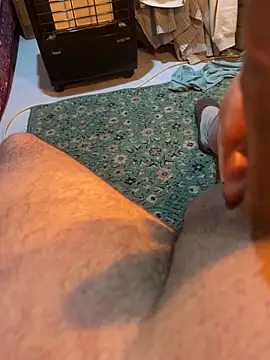 azginnn35 online show from 03/18/26, 01:31