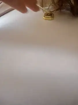 scarlett moore online show from 04/18/26, 05:28