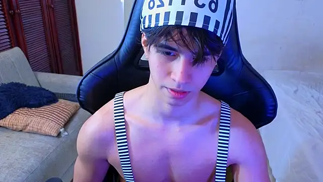 carl dixon online show from 10/28/25, 06:32