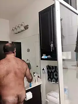 Snapshot of chainjulious chatting on 12/10/24, 03:55 chainjulious online show from 12/10/24, 03:55